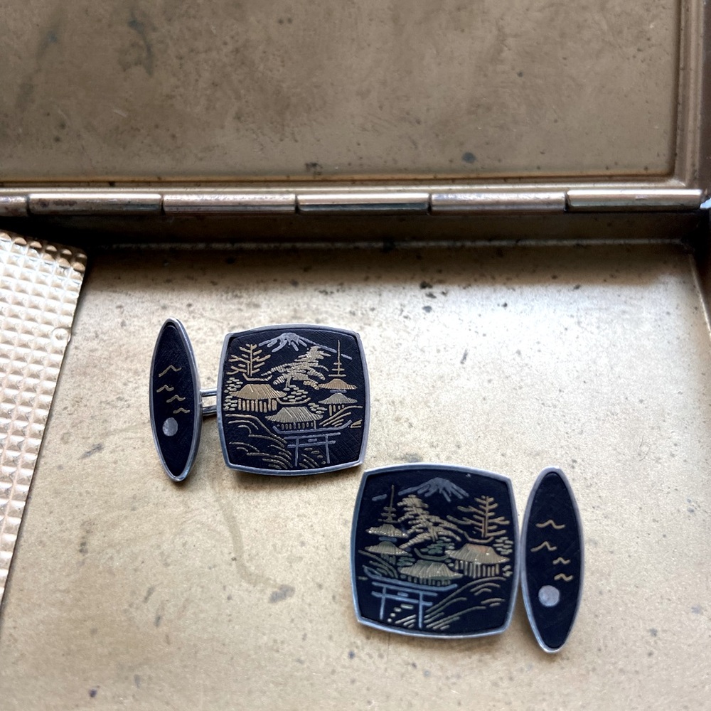 Vintage 1939 AMITA DAMASCENE cufflinks